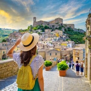 Verso un Nuovo Rinascimento le Aree Interne hub di Innovazione e dialogo_Image 4